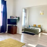 B32 Gellert Budapeszt